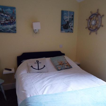 Captain'S Quarters Hotel Саутпорт Екстериор снимка