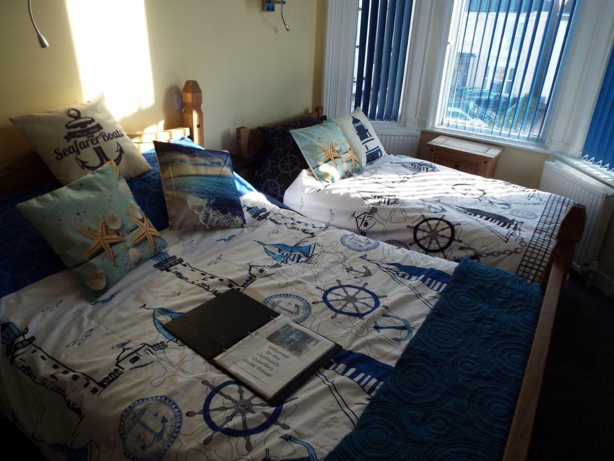 Captain'S Quarters Hotel Саутпорт Екстериор снимка